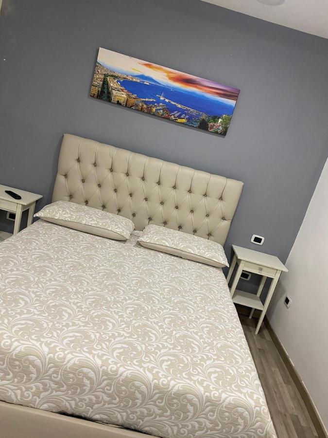 Villa Nel Cuore Di Napoli Extérieur photo